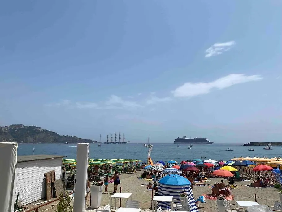 Holiday home Casa Vacanza Giardini Naxos Taormina Miranaxos